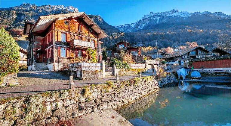 Holiday apartment with 3 rooms for 6 persons in Interlaken