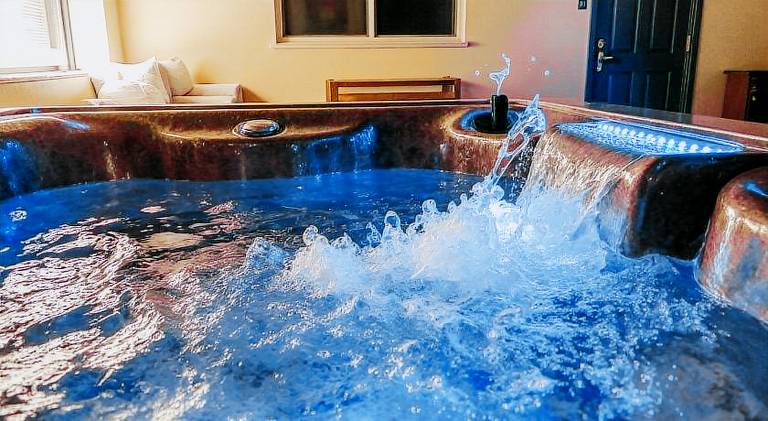 The Perfumers House Hot Tub Near St Pete Beach in St. Pete Beach, FL