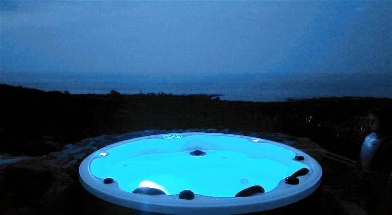 Charming villa with jacuzzi & pool | Beach nearby | Pet-friendly — photo 3