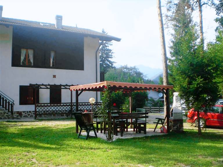 Holiday apartment with washing machine and internet access — photo 4