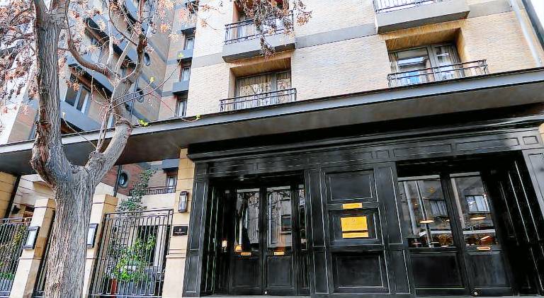 The Singular Santiago