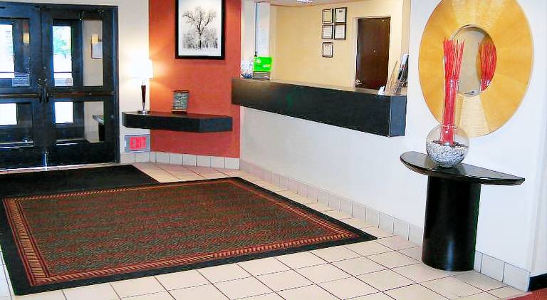 Extended Stay America Suites - Minneapolis - Maple Grove — photo 5
