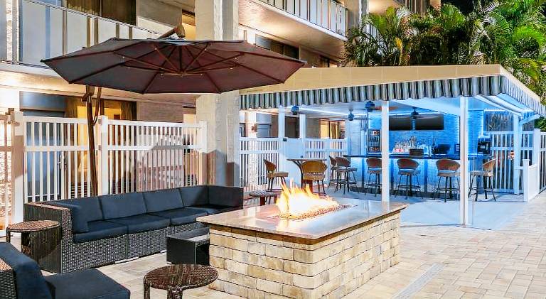 Spark by Hilton Sarasota Siesta Key Gateway — photo 3