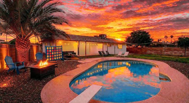 Villa with pool | Pets allowed in Tempe, AZ