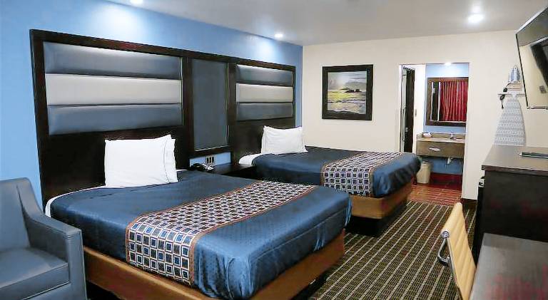 Theroff's Motel — photo 2