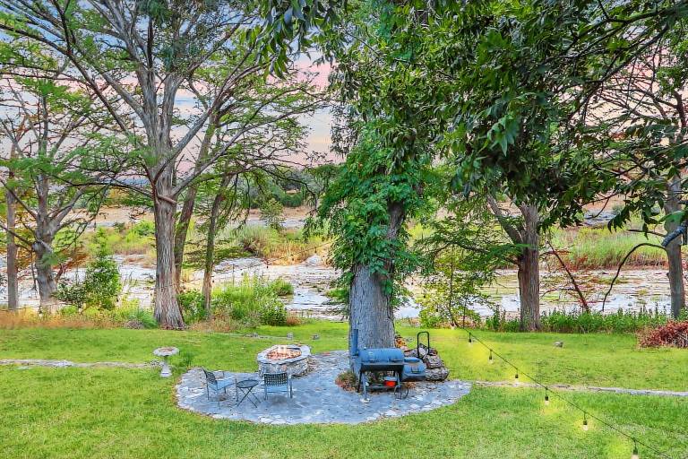 House  Wimberley