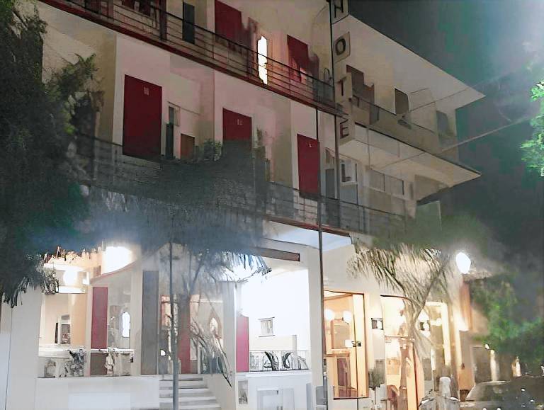 Hotel Akti in Loutraki-Agioi Theodoroi
