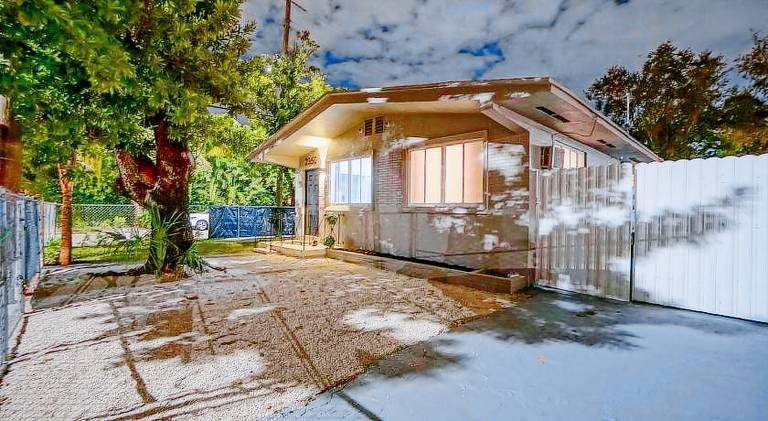 House with 4 rooms for 12 persons — photo 3