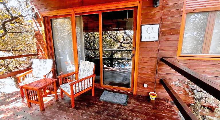 Lodge with pool, garden & terrace | Pets allowed — photo 4
