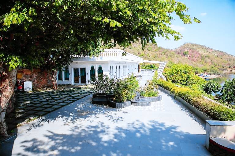 Resort  Gamri