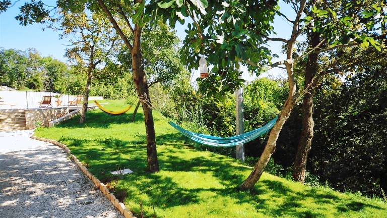 Fully equipped wonderful villa with pool, terrace & yard | Dogs allowed — photo 4