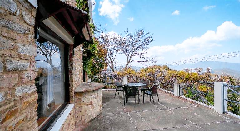 Avenida Himalayan Retreat — photo 3