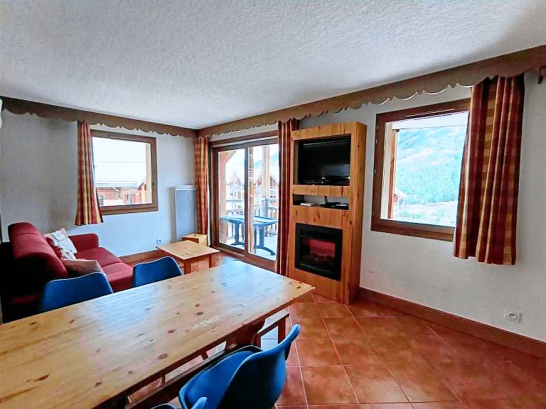 Holiday apartment with hot tub — photo 4