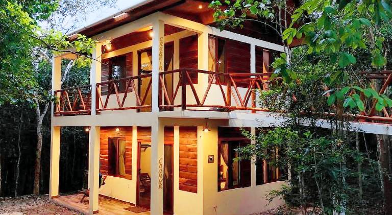 Lodge with garden & terrace — photo 4