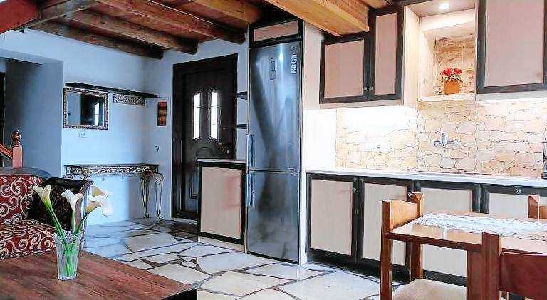 Villa with pool — photo 3