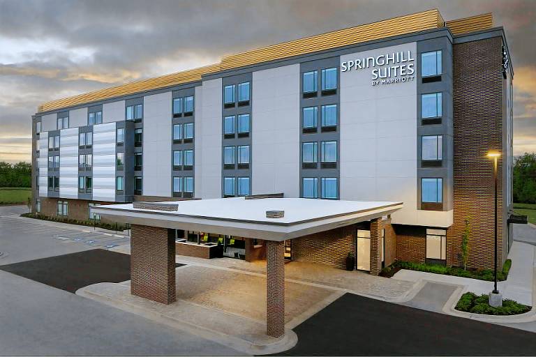 SpringHill Suites by Marriott Lexington Fritz Farm — photo 4
