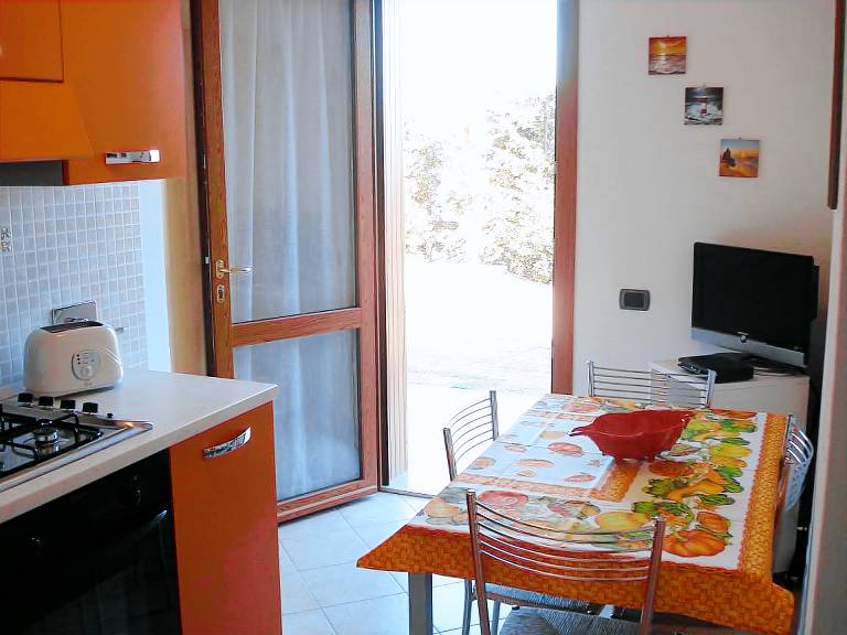 Gemütliches Appartement in Capoliveri mit Grill und Terrasse — photo 4