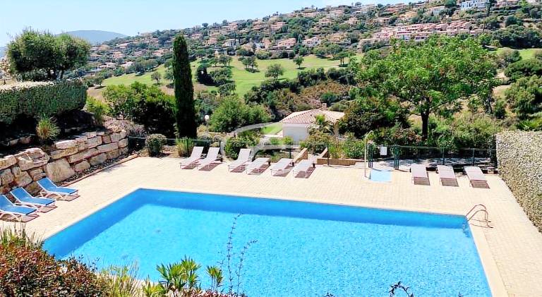 Vacation home with pool in Sainte-Maxime