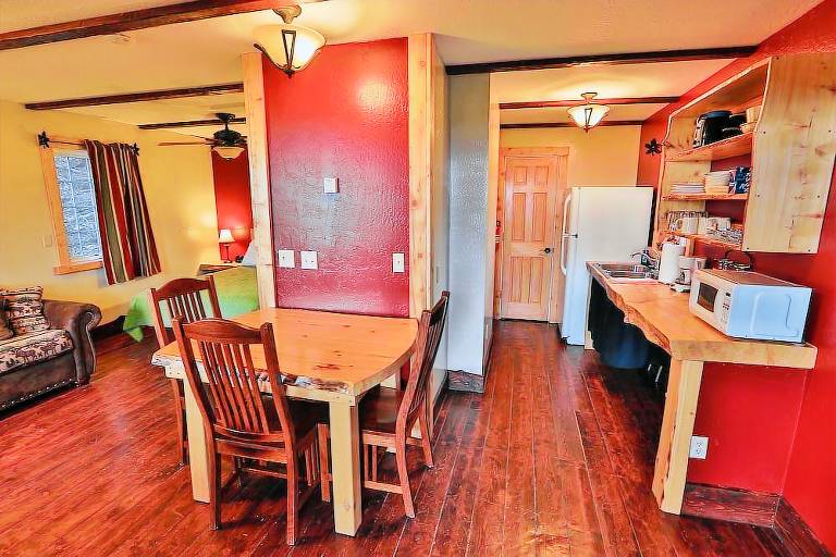 Kenai Peninsula Suites — photo 3