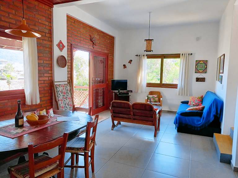 Casa Rio Tavares Central