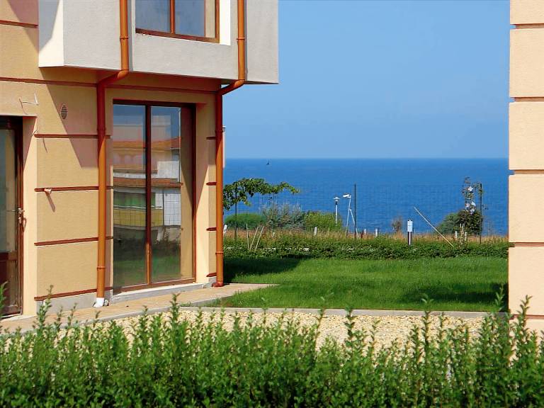 Holiday apartment with grill & pool | Close to the beach | Pets are welcome — photo 3