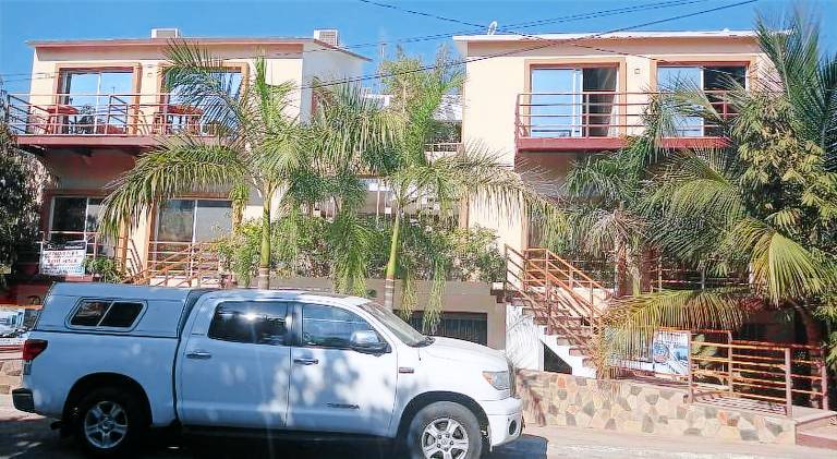Serviced apartment R