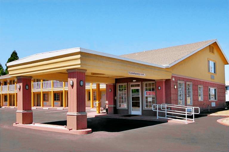 Days Inn by Wyndham Ukiah in Ukiah, CA