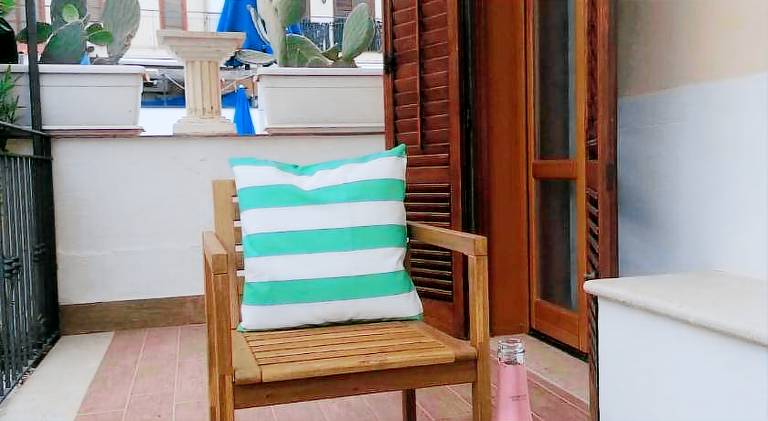 Holiday apartment with pool & hot tub — photo 4