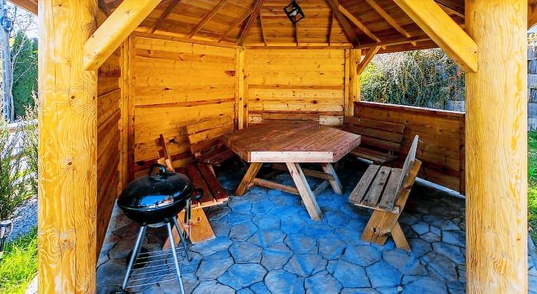 Lobrotno Gazdzina Bukowina Tatrzanska - goralska chalupa z jacuzzi — photo 4