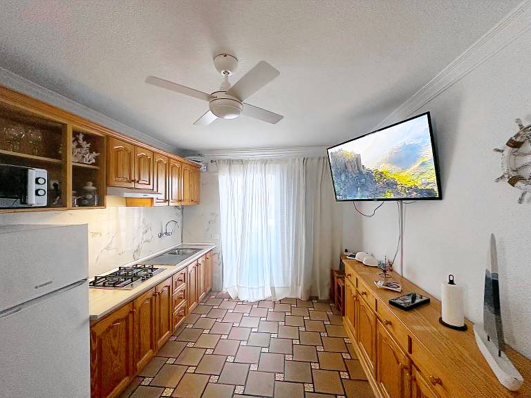 Holiday apartment with patio & fast internet | Sea view | Pets are welcome — photo 5