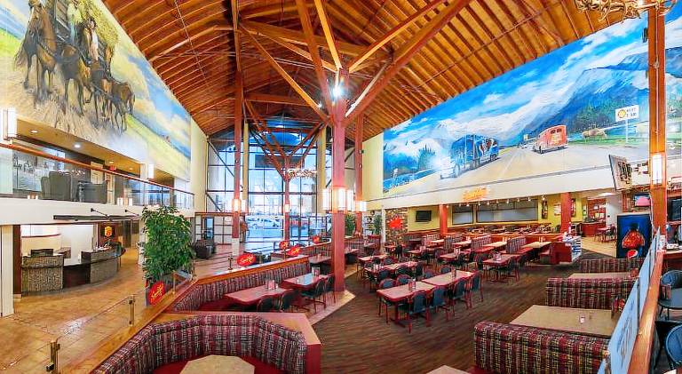 Super 8 By Wyndham Sherwood Park/Edmonton Area — photo 3