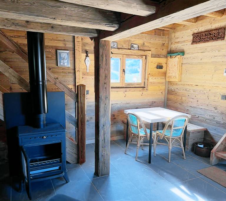 Children-friendly lovely chalet with garden, terrace & hot tub | Mountain view | Good for workation | Dogs allowed — photo 4