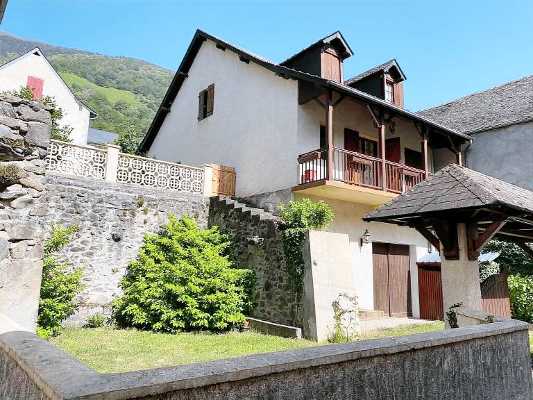 Casa  Isaba