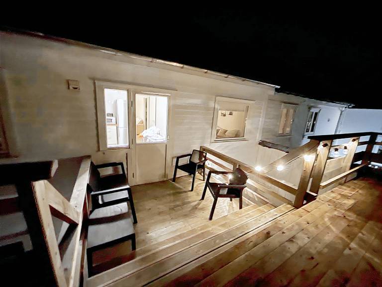 Holiday apartment with terrace | City view — photo 5