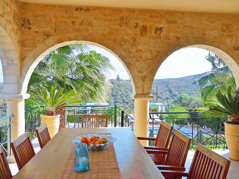 Nice vacation home with patio, private pool & yard | Dogs allowed — photo 5