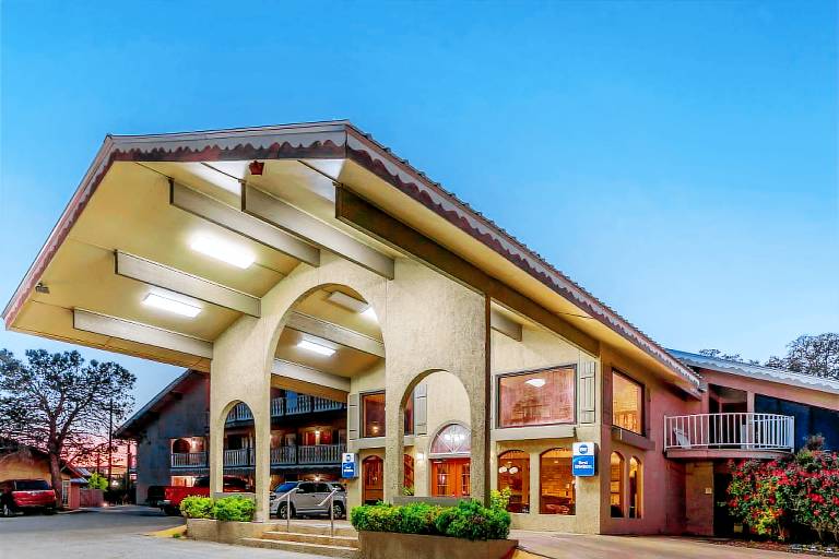 Best Western Sunday House Inn — photo 3