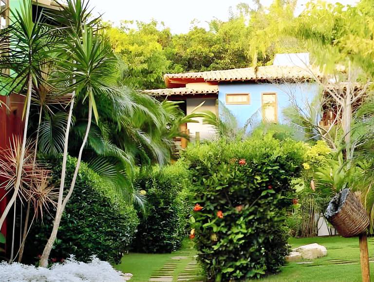 Serviced apartment with garden, terrace & pool | Pets allowed in Maraú