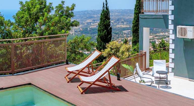Villa with barbecue, private pool & yard | Good for workation in Kefalonia