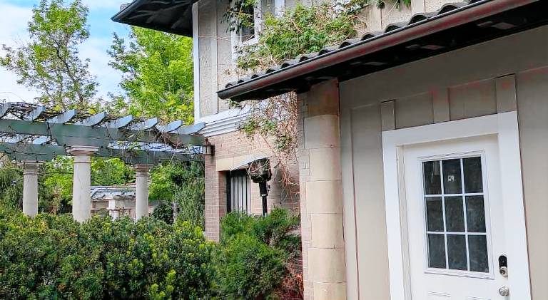 Luxury at the 1912 Sharp Mansion — photo 3