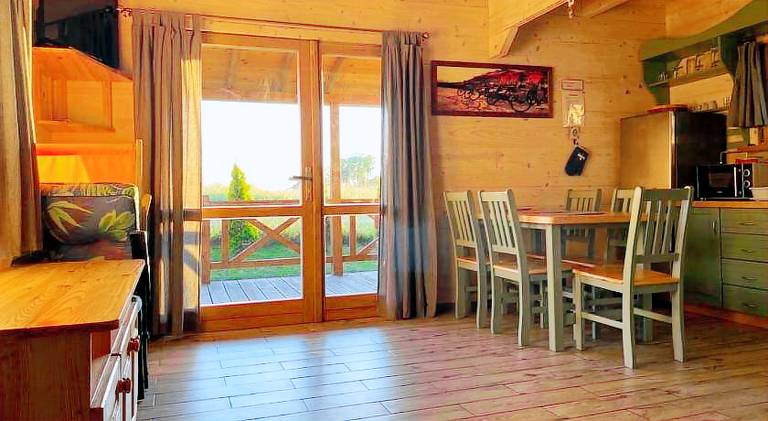 Beautiful holiday apartment with yard, patio & hot tub | Pet-friendly — photo 2