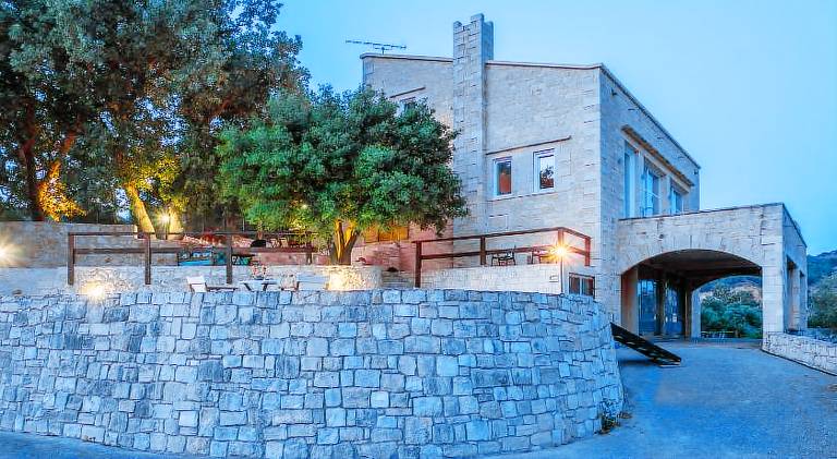 Stone Built Private villa Limeri with pool, BBQ & Shaded Patio — photo 5