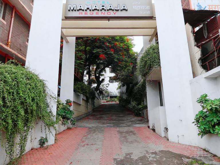 Hotel Maharaja Regency