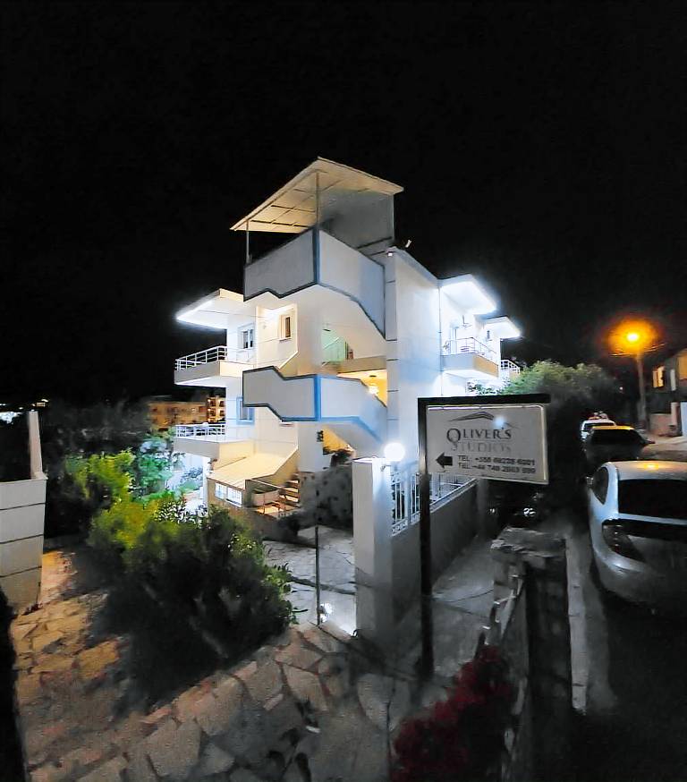 Dom Ksamil
