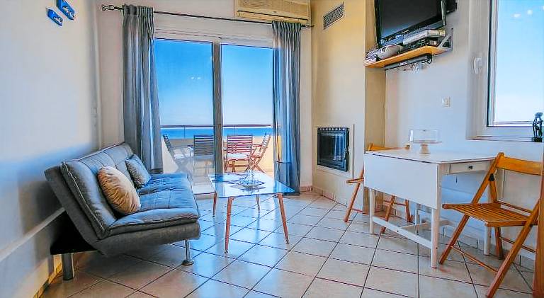 Spacious house with hot tub, garden & terrace | Next to the beach | Pet-friendly — photo 2
