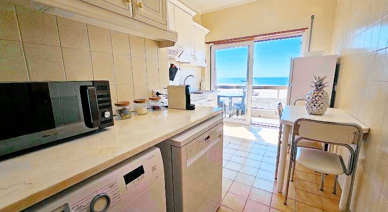 Holiday apartment with barbeque & terrace — photo 2
