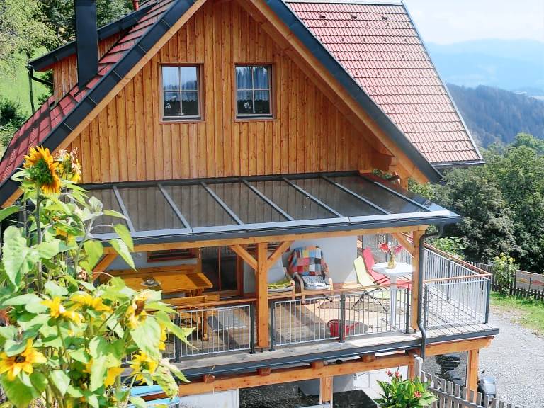 Fully equipped pleasant vacation home with garden, sauna & BBQ | Mountain view | Pets allowed — photo 5