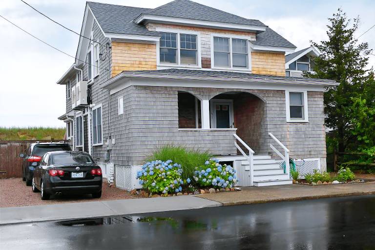 House Misquamicut