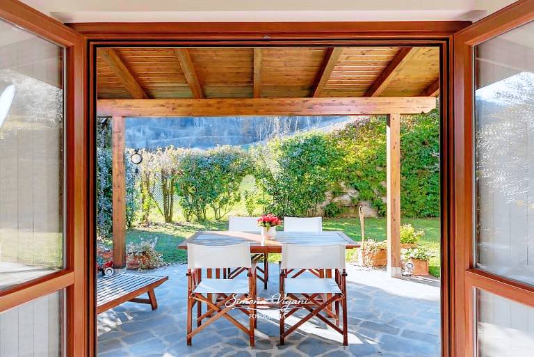 Villa Solto collina