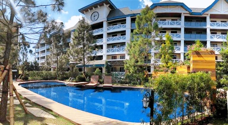 Apartment with pool | Pets are welcome — photo 2