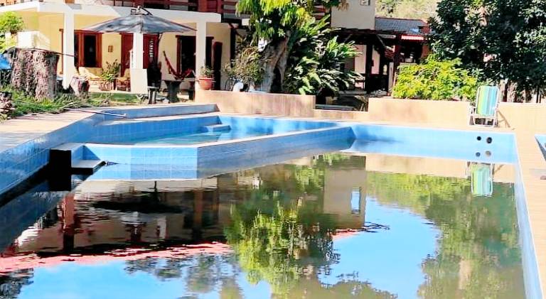Lovely lodge with pool & garden | Dogs allowed — photo 2